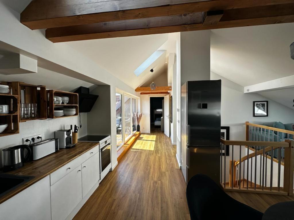 Nr 14 - Hochwertiges 3 Zimmer Maisonette Appartment Mit Grosszugigen Wohnbereich Und Balkon Leipzig Exterior foto